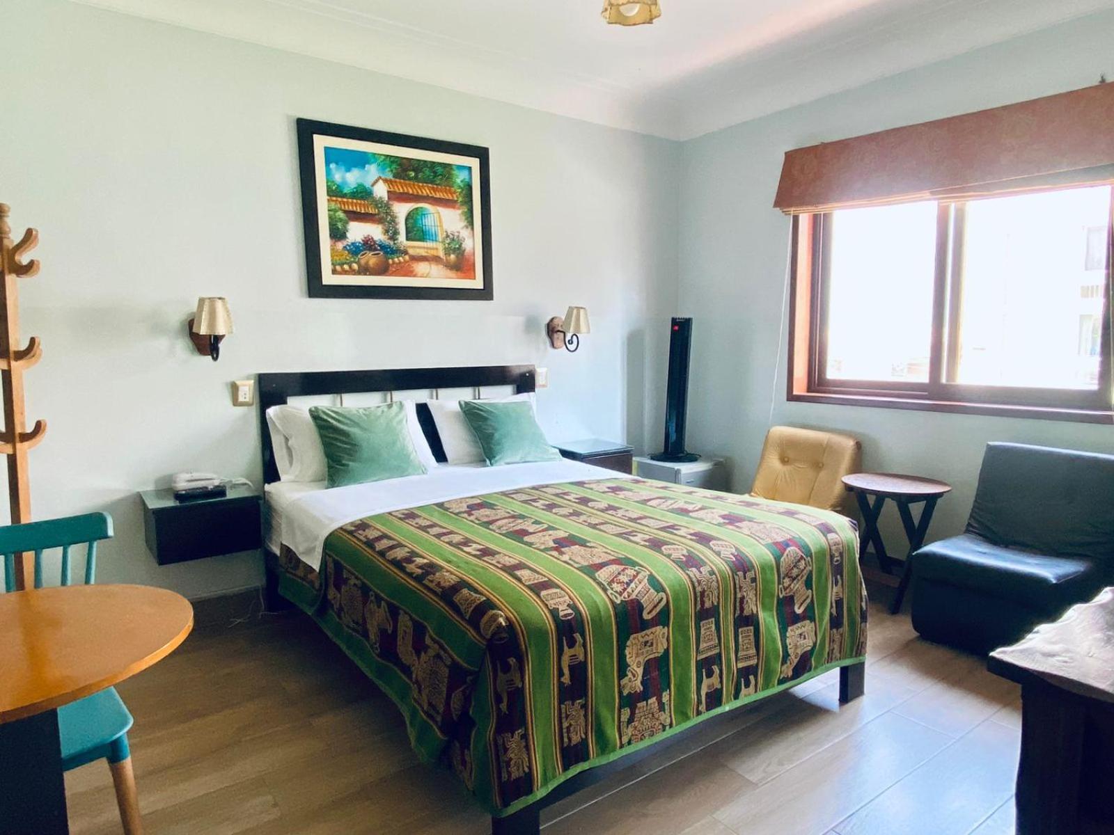 Hotel Tinkus Inn Lima Værelse billede