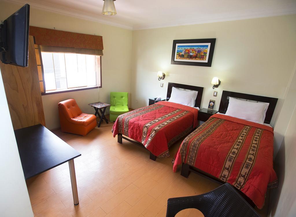 Hotel Tinkus Inn Lima Værelse billede